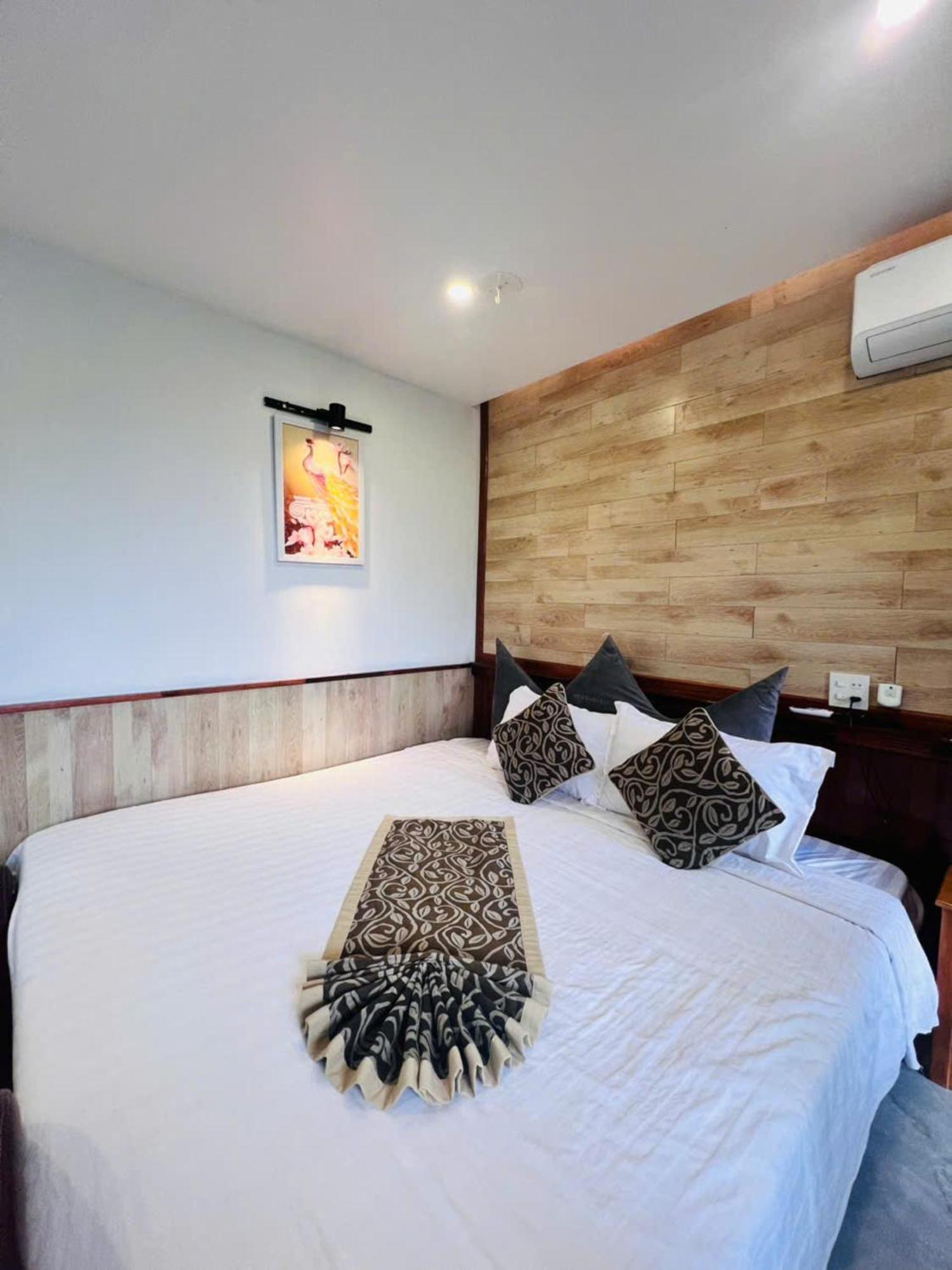 Homestay Thac Lien Khuong Duc Trong Exterior photo
